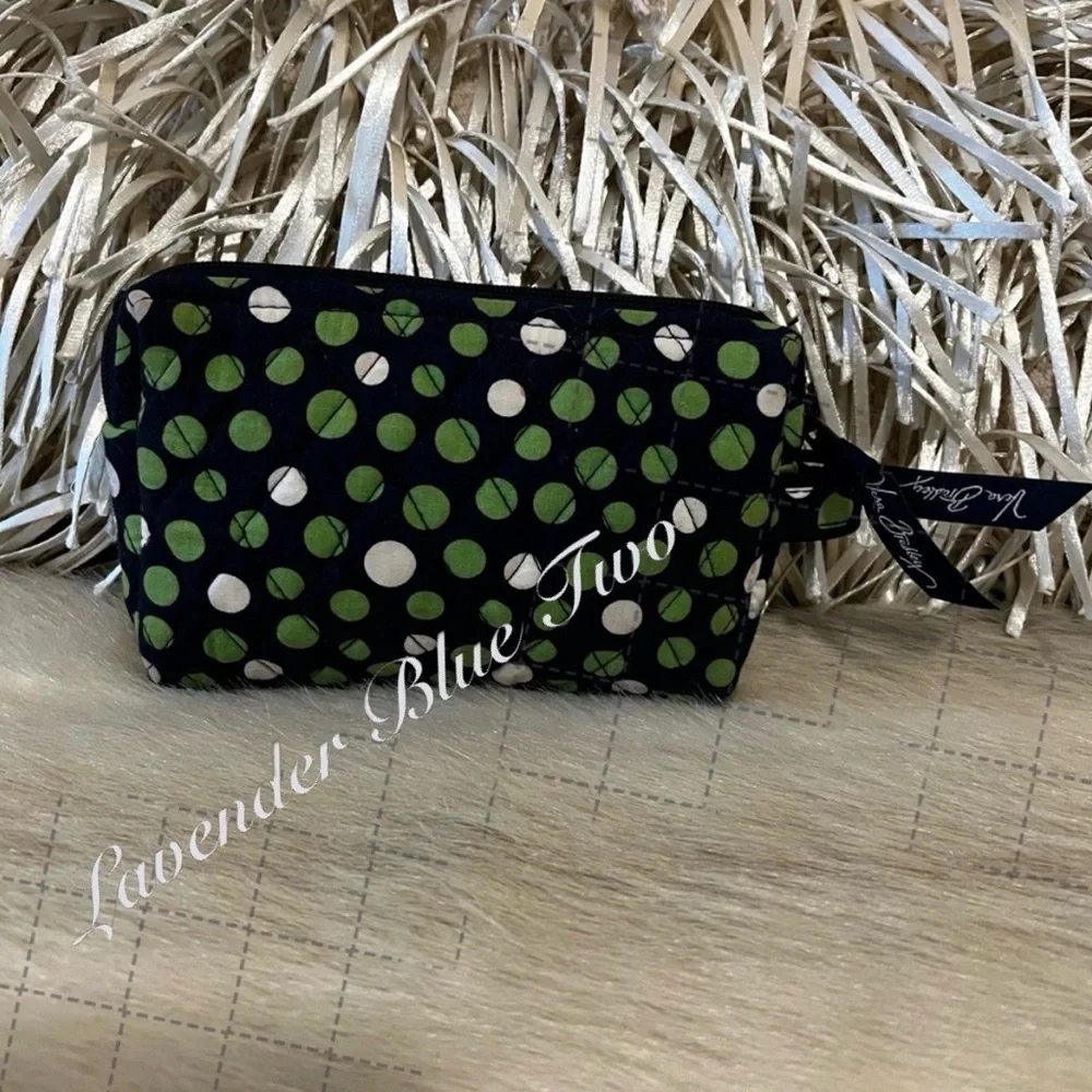 VERA BRADLEY Lucky You Lucky Dots Navy Green White Zip Lined Cosmetic Case 2015